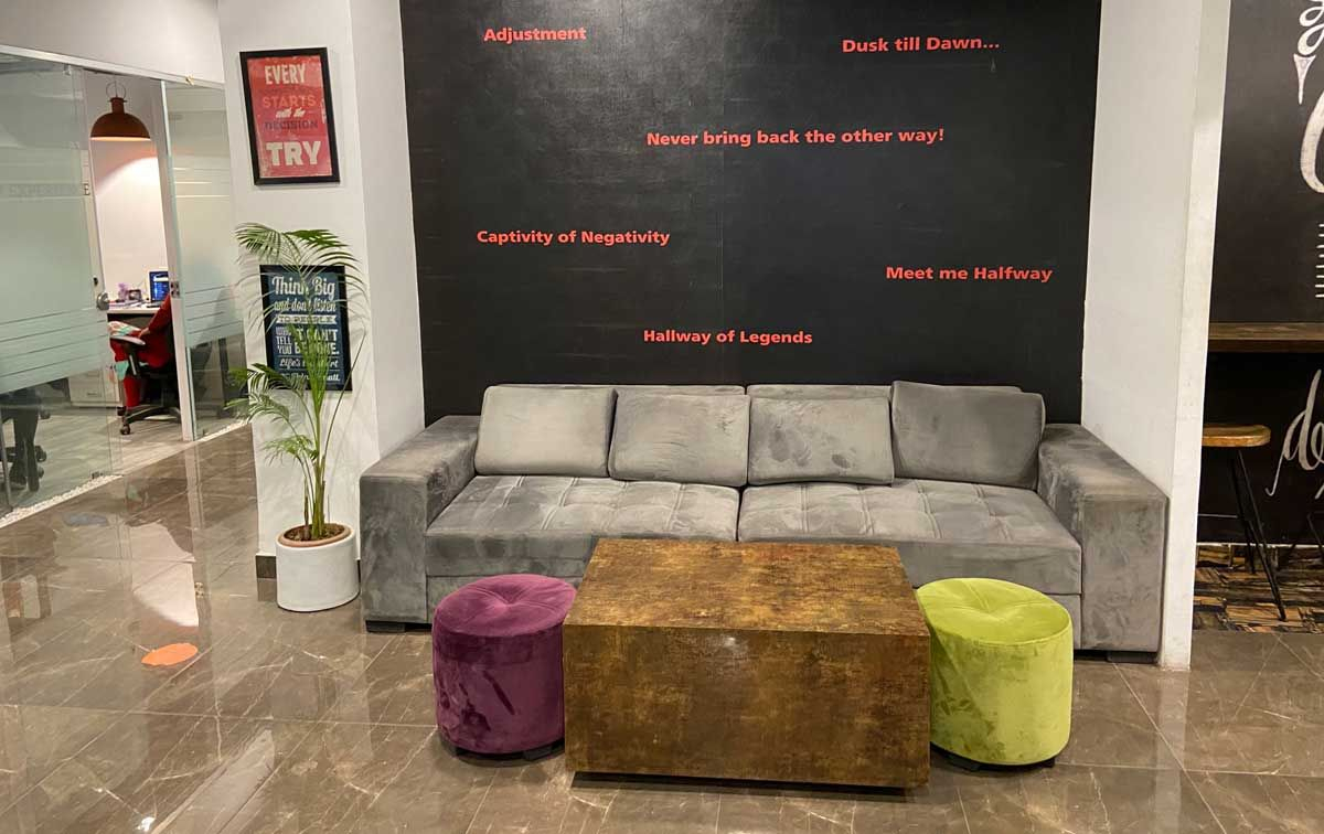 Rworkspaces Vardhman Trade Centre